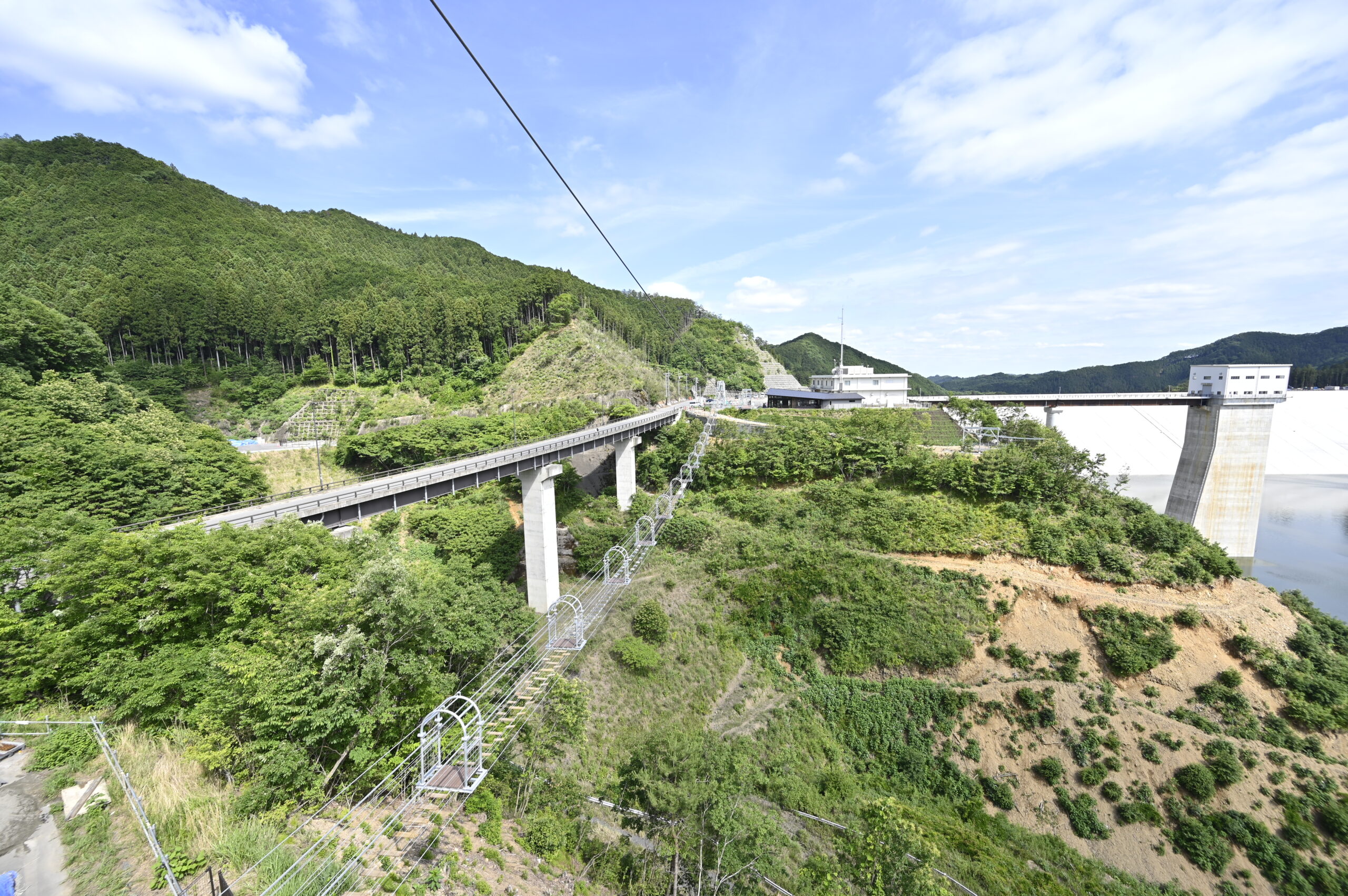 南摩ダムの吊り橋